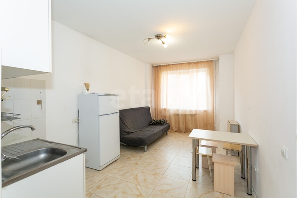 
  Продается 2-комн. квартира 44 м², в ЖК Радужный каскад, б/с 19. Фото 4.