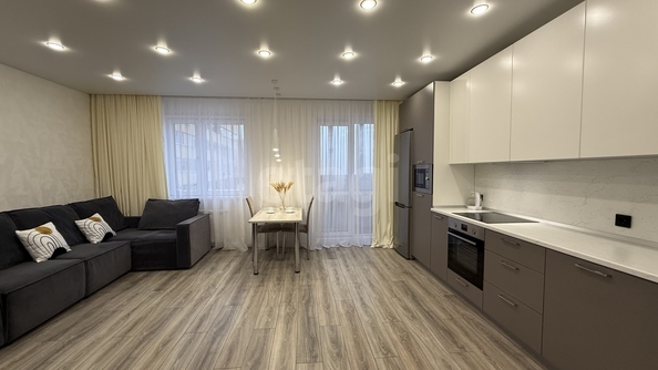 
  Продается 2-комн. квартира 57 м², в ЖК Сосны, б/с 4,3. Фото 7.