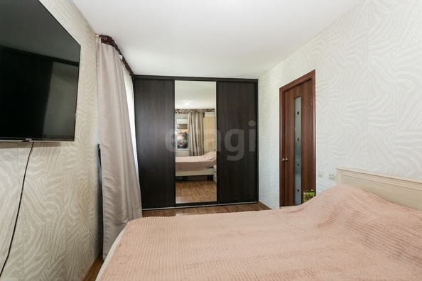 
  Продается 4-комн. квартира 74.8 м². Фото 1.