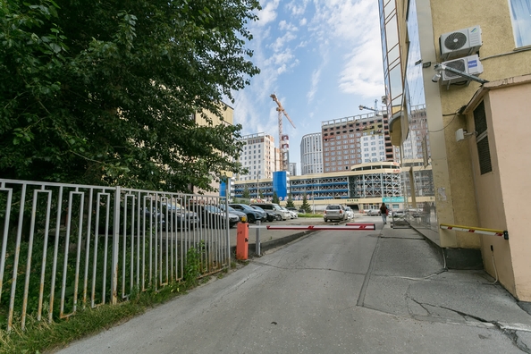 
  Продается 2-комн. квартира 65.7 м². Фото 21.