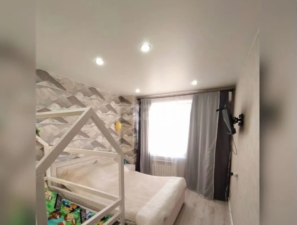 
  Продается 2-комн. квартира 50 м², в ЖК Ельцовский, 1-2 б/с. Фото 3.