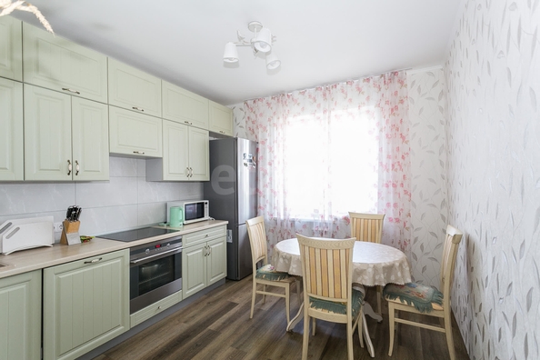 
  Продается 2-комн. квартира 60.2 м², в ЖК Немировича-Данченко,  дом 2. Фото 1.