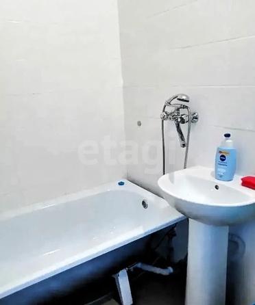 
  Продается 3-комн. квартира 72.8 м², в МКР Чистая Слобода, дом 40. Фото 7.
