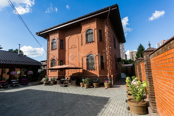 
  Продается дом 218.3 м². Фото 1.