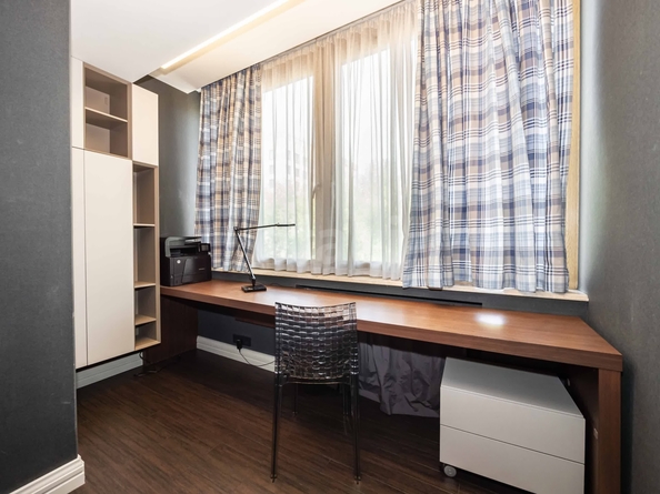 
  Продается 4-комн. квартира 184 м². Фото 14.