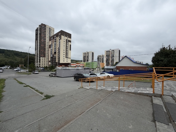
  Продается торговая площадь 368 м². Фото 3.