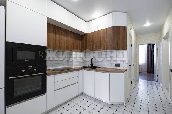 
  Продается 3-комн. квартира 58.2 м². Фото 1.