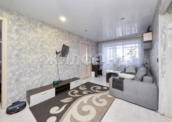 
  Продается 3-комн. квартира 43.1 м². Фото 1.