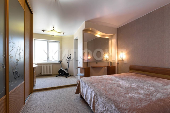 
  Продается 4-комн. квартира 139.5 м². Фото 2.