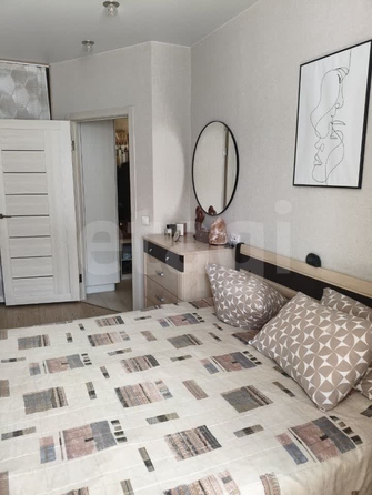 
  Продается 1-комн. квартира 38 м², в ЖК Радужный каскад, б/с 19. Фото 4.