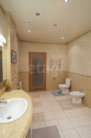 
  Продается 4-комн. квартира 410 м². Фото 18.