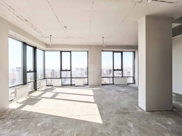 
  Продается 4-комн. квартира 112 м², в ЖК Тихомиров, башня А. Фото 4.