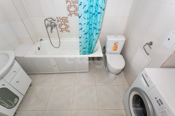 
  Продается 2-комн. квартира 44 м², в ЖК Радужный каскад, б/с 19. Фото 9.