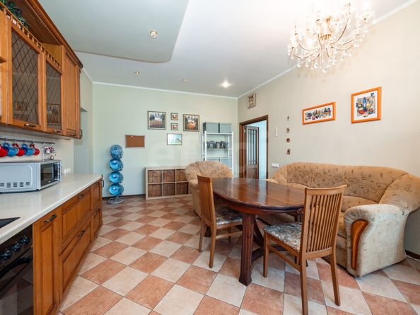 
  Продается дом 380 м². Фото 15.