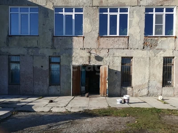 
  Продается универсальное помещение 870 м². Фото 3.