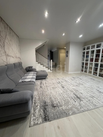 
  Продается дом 200 м². Фото 1.