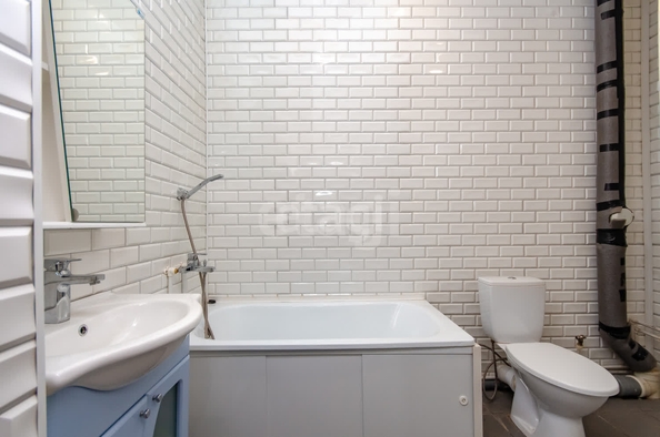 
  Продается 1-комн. квартира 36.38 м², в ЖК Радужный каскад, б/с 19. Фото 10.