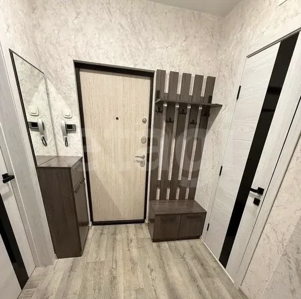 
  Продается 3-комн. квартира 58 м², в ЖК На Снежиной, дом 2. Фото 1.