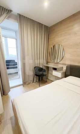 
  Продается 2-комн. квартира 56 м², в ЖК Северная корона, 3 очередь, дом 2. Фото 2.
