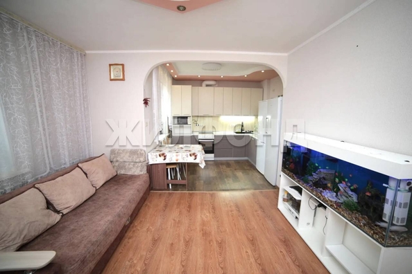 
  Продается 4-комн. квартира 109 м². Фото 1.