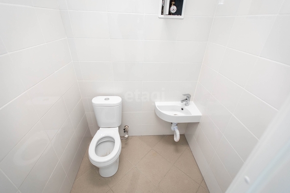 
  Продается универсальное помещение 62.3 м². Фото 5.