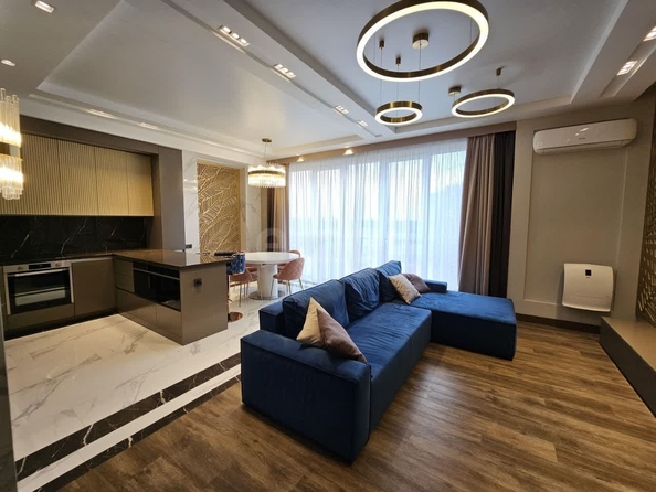 
  Продается 4-комн. квартира 155.2 м². Фото 1.