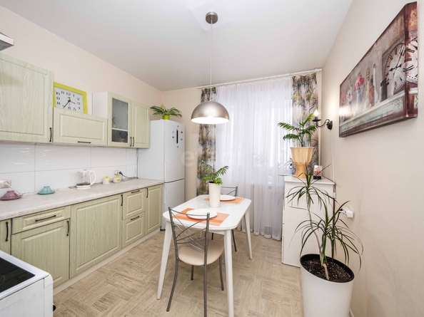 
  Продается 2-комн. квартира 62.5 м², в ЖК 25 лет октября, дом 1. Фото 3.