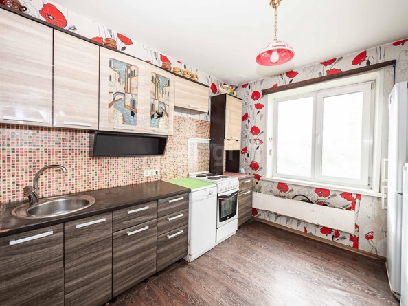 
  Продается 4-комн. квартира 78 м². Фото 1.