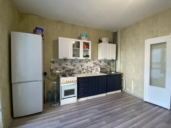 
  Продается 2-комн. квартира 64 м², в ЖК Гранатовый, дом 36. Фото 3.