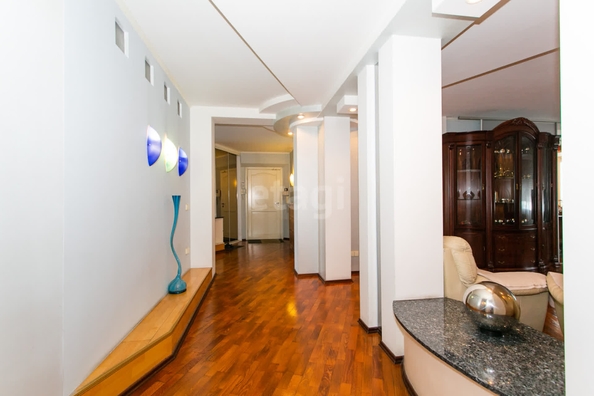 
  Продается 4-комн. квартира 143.5 м². Фото 9.