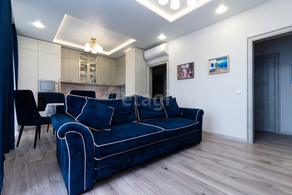 
  Продается 3-комн. квартира 80 м², в ЖК Красный проспект, дом 2. Фото 6.