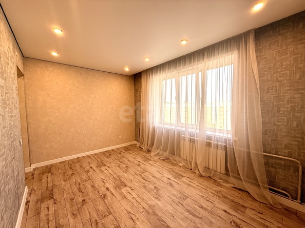 
  Продается 2-комн. квартира 76.1 м². Фото 2.