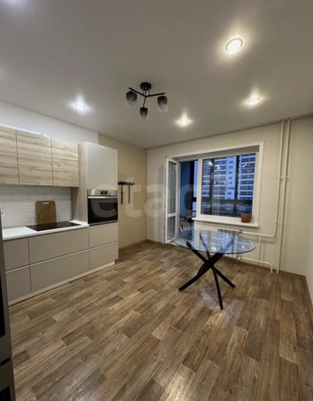 
  Продается 2-комн. квартира 60.6 м². Фото 2.