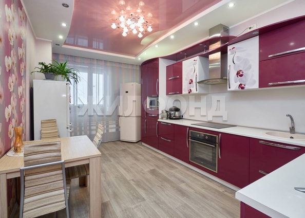 
  Продается 3-комн. квартира 87.4 м². Фото 1.