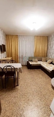 
  Сдам посуточно в аренду 2-комнатную квартиру, 42 м², Новосибирск

. Фото 1.