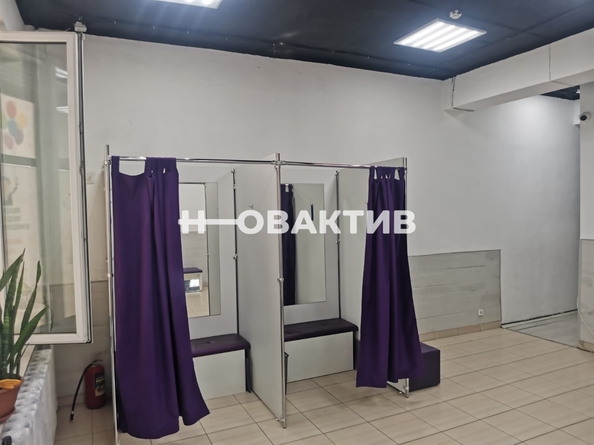 
   Продам помещение свободного назначения, 160 м², Троллейная ул, 12

. Фото 4.