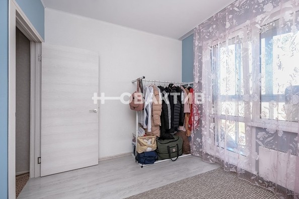 
   Продам 2-комнатную, 55 м², Александра Чистякова ул, 18

. Фото 9.