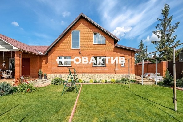 
   Продам дом, 275 м², Новосибирск

. Фото 1.
