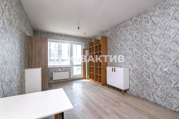 
   Продам 2-комнатную, 35 м², Александра Чистякова ул, 18

. Фото 6.