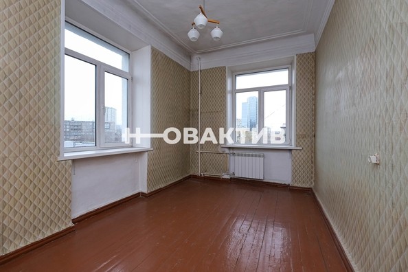 
   Продам 3-комнатную, 77.5 м², Советская ул, 26

. Фото 1.