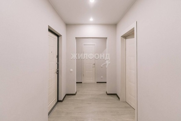 
   Продам 1-комнатную, 47.8 м², Николая Сотникова ул, 5

. Фото 8.