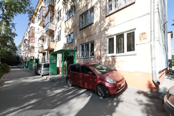 
   Продам 2-комнатную, 43.7 м², Немировича-Данченко ул, 8

. Фото 4.