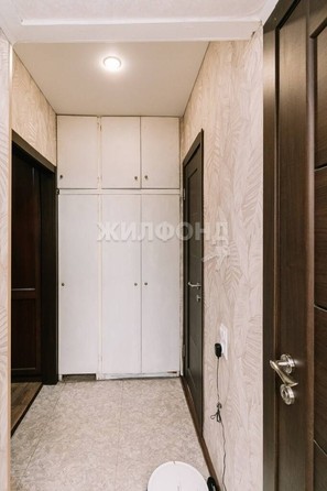 
   Продам 2-комнатную, 52.9 м², Краснообск, 7

. Фото 16.