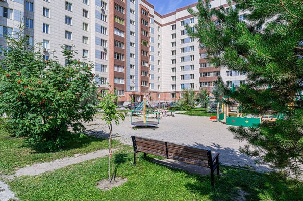 
  Продается 3-комн. квартира, 78.6 м², Краснообск, д. 103
. Фото 6.