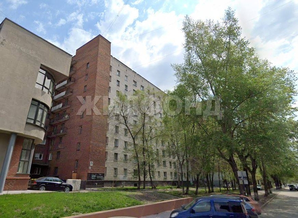 
   Продам 1-комнатную, 33.7 м², Каменская ул, 26

. Фото 4.