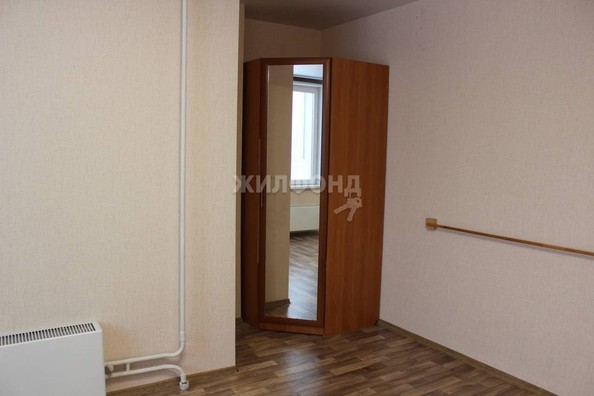 
   Продам 1-комнатную, 38.2 м², Дмитрия Шмонина ул, 10/1

. Фото 8.