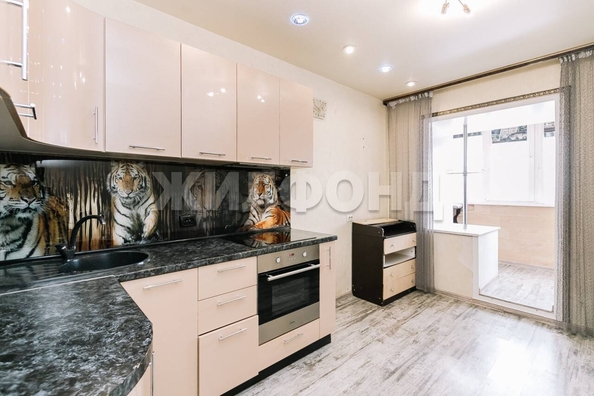 
   Продам 2-комнатную, 69.4 м², Сержанта Коротаева ул, 1

. Фото 7.