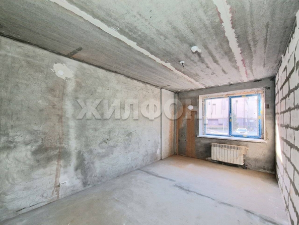 
   Продам 3-комнатную, 80.5 м², , 51

. Фото 3.