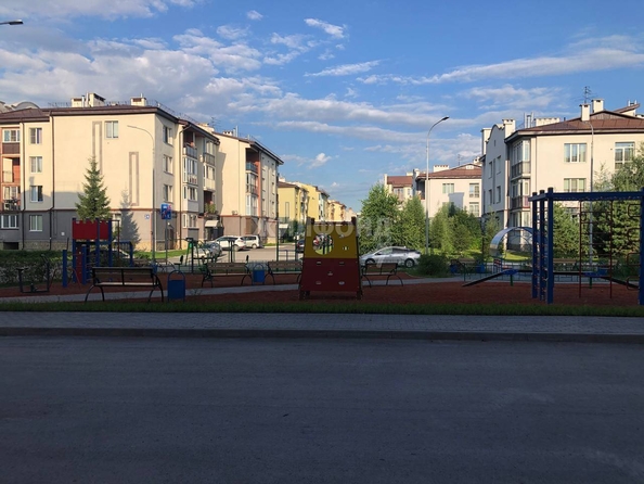 
   Продам 3-комнатную, 80.5 м², , 51

. Фото 18.