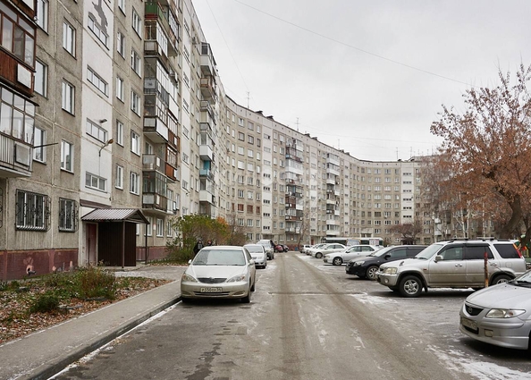 
   Продам 4-комнатную, 92.7 м², Киевская ул, 20

. Фото 8.